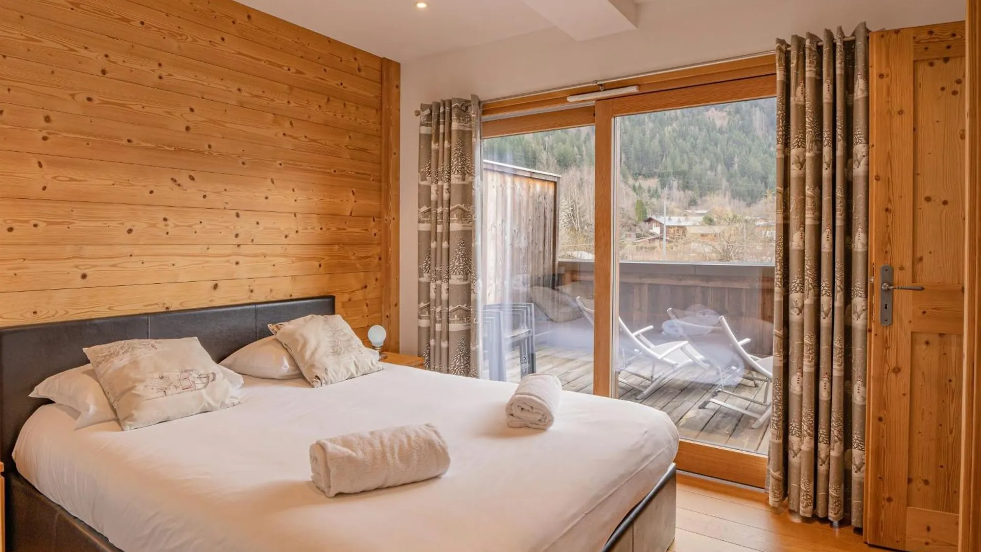 Grand Paradis- Modern 3 Bedroom Apartment With Spectacular Views Chamonix