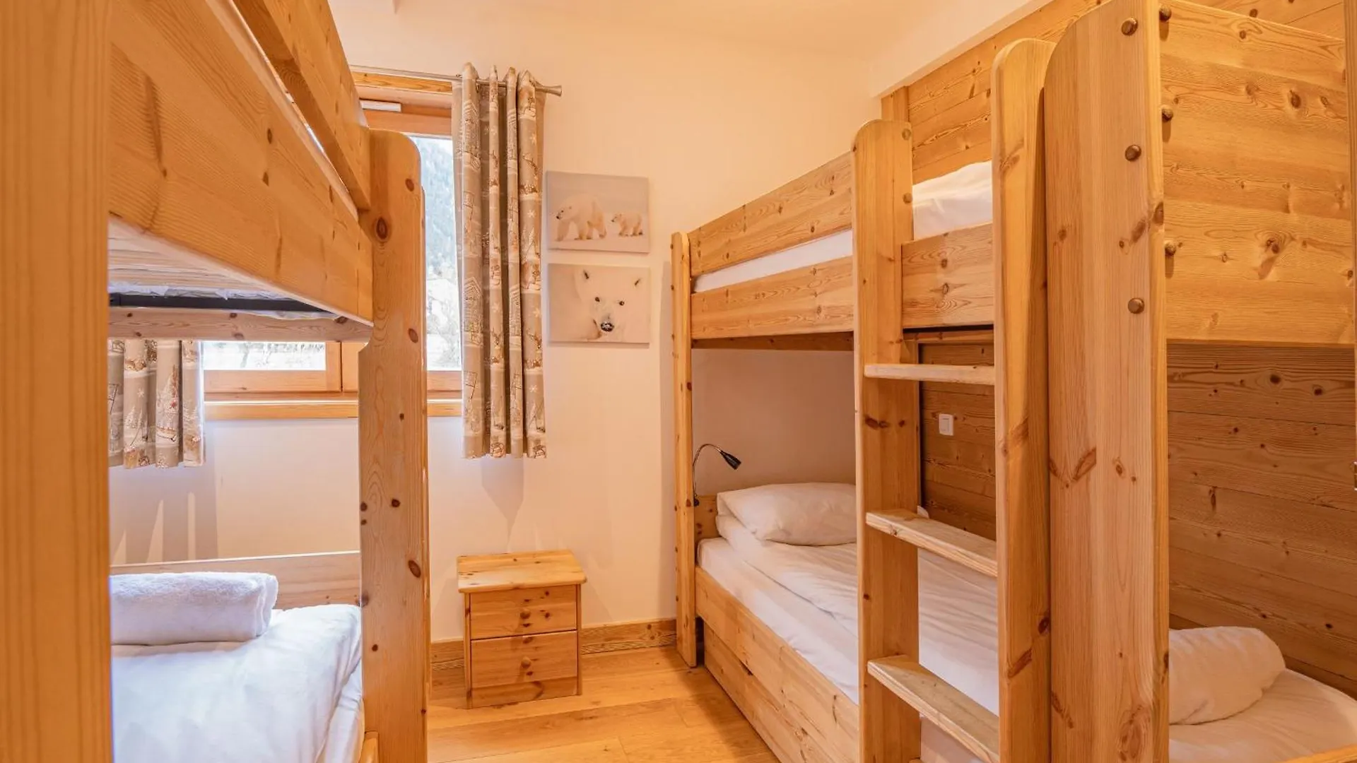 Grand Paradis- Modern 3 Bedroom Apartment With Spectacular Views Chamonix 0*,  Frankrijk